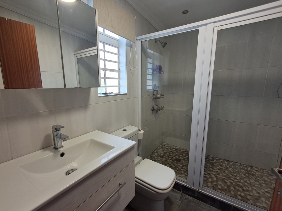 4 Bedroom Property for Sale in Vanes Estate Eastern Cape